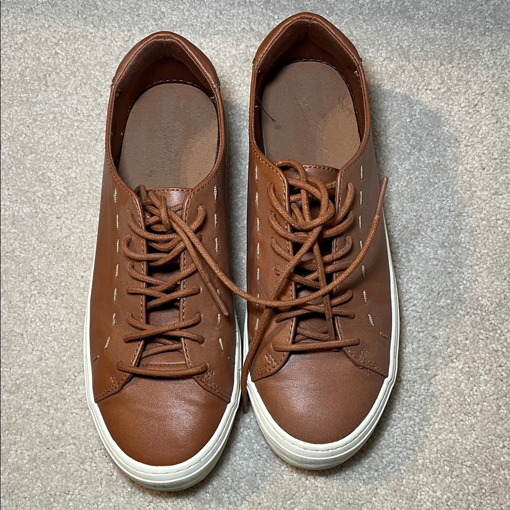 Women’s universal thread Brown faux Leather Sneakers
